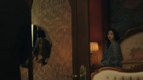 Phantom.2023.1080p.BluRay.Hindi.5.1-Korean.ESub.x264-HDHub4u.Tv.mkv.0004.th.jpg