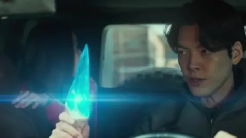 Download Alienoid Return to the Future 2024 Hindi Dubbed HDRip Full Movie