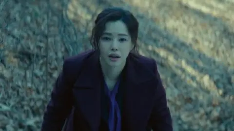 Phantom.2023.1080p.BluRay.Hindi.5.1-Korean.ESub.x264-HDHub4u.Tv.mkv.0000.th.jpg