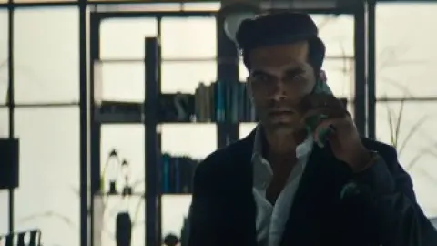 Kaala.S01E02.1080p.WEB-DL.5.1.ESub.x264-HDHub4u.Tv.mkv.0008.th.jpg