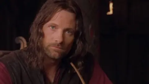 The-Lord-of-the-Rings-The-Two-Towers-2002-01_28_17_00.th.jpg