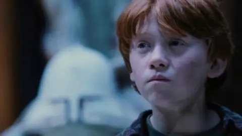Harry.Potter.and.the.Philosophers.Stone.2001-02_01_53_03.th.jpg
