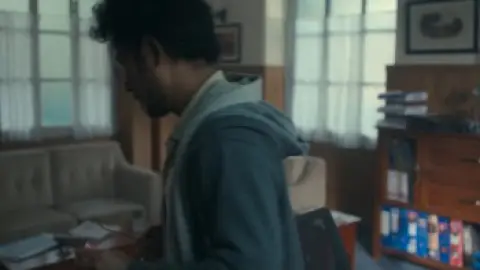 PI.Meena.S01E05.1080p.HEVC.Hindi.WEBRip.5.1.ESub.x265-HDHub4u.Tv.mkv.0003.th.jpg