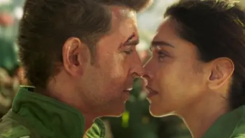 Download Fighter (2024) Hindi HDRip Full Movie