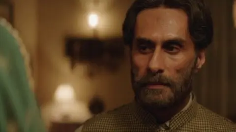 Raazi-2018-00_33_30_09.th.jpg