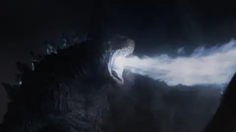 Download Godzilla (2014) Hindi Dubbed BluRay Full Movie